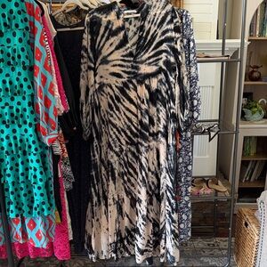 Young Fabulous & Broke Black and Cream Tie-Dye Dress